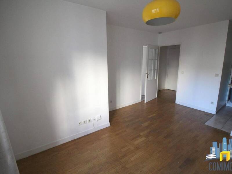 شقة T2 33م² في الطابق العلوي، إقامة آمنة كوربفواي