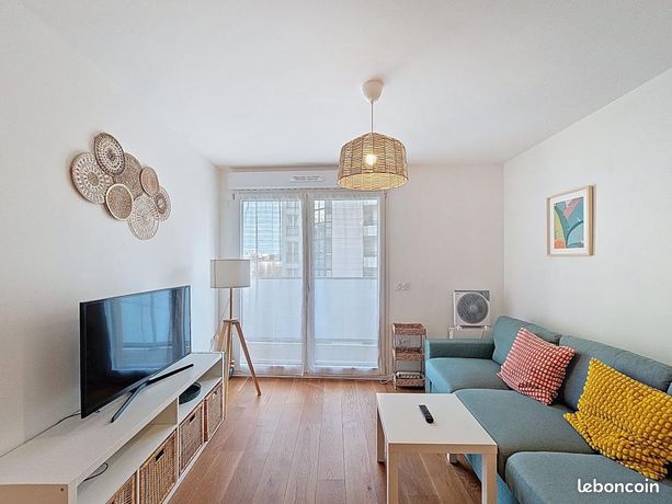 T2 40 m² moderne avec balcons Suresnes 92150 à louer