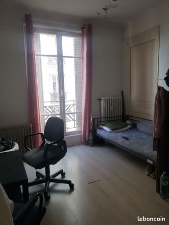 شقة بمساحتها م² تحتوي على غرفتين بحاجة إلى تجديد، مثالية للمهندسين المعماريين.