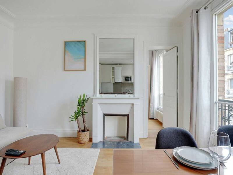 Affitto short term appartamento di 33 mq a PARIGI 15