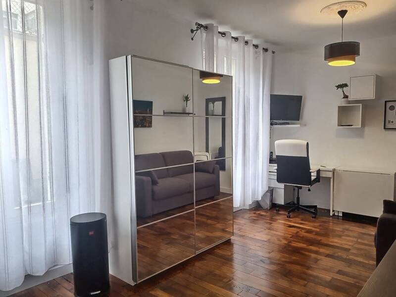 Affitto appartamento di 20mq a PARIGI 17