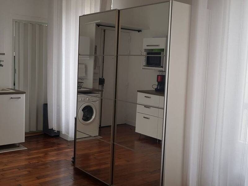 Affitto appartamento di 20mq a PARIGI 17