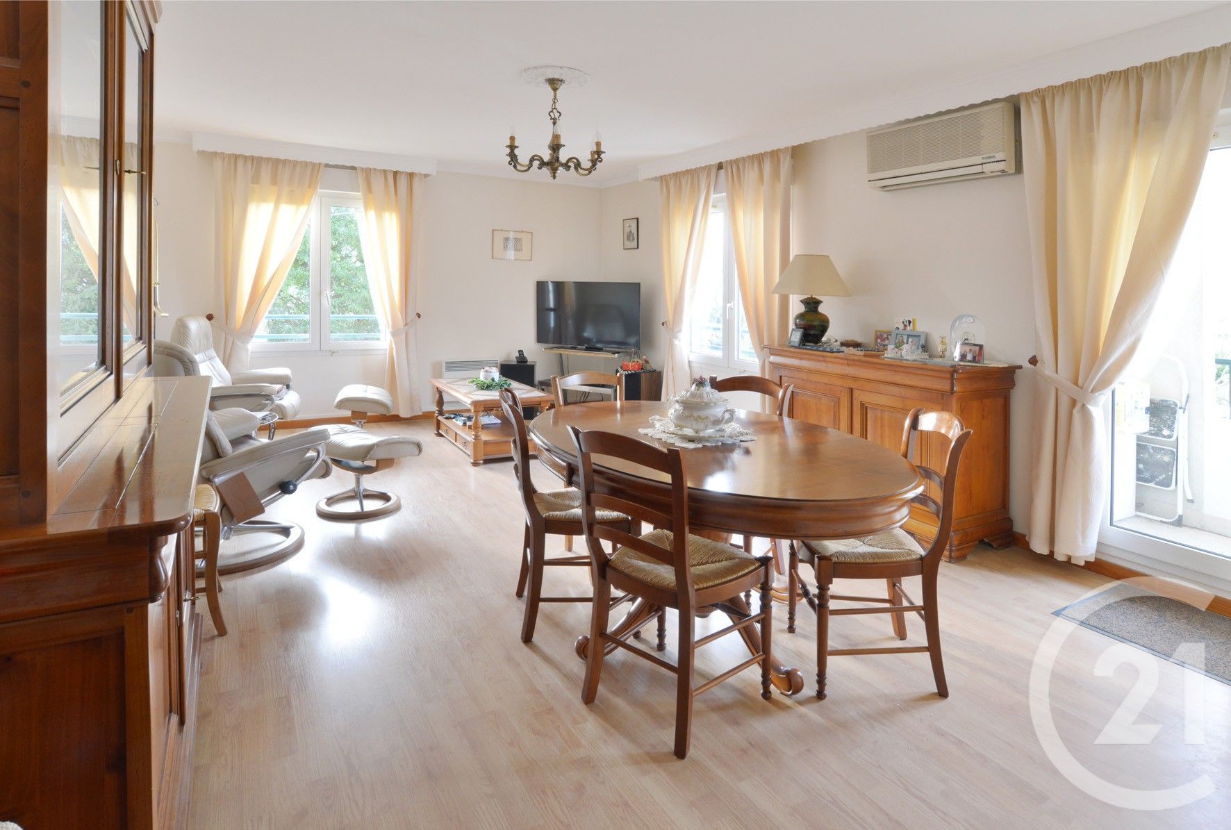 For sale: 66 sqm apartment in Montgeron