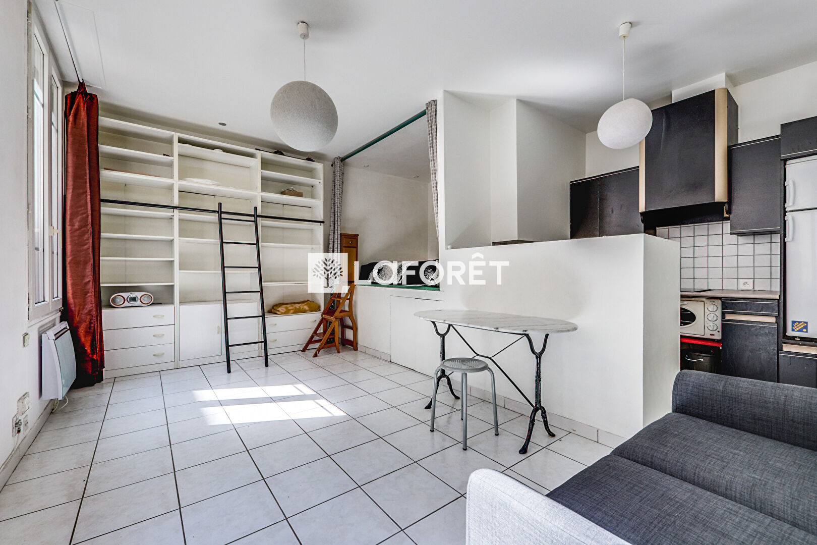 For sale: 31 sqm apartment in PARIS 11.