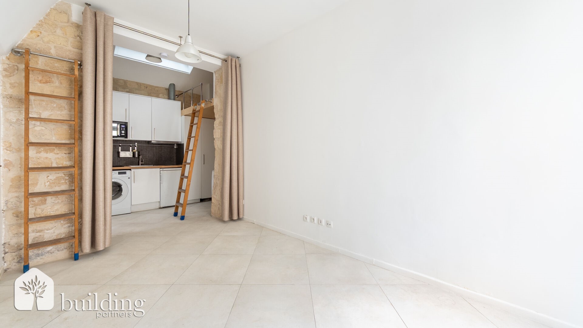 T2 26 m² lumineux avec mezzanines Paris 11 à vendre