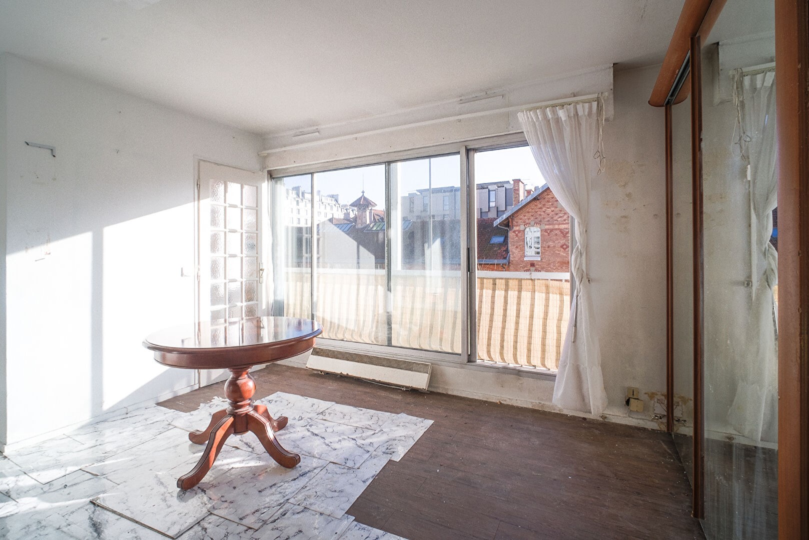 شقة 30 م² مع شرفة في باريس 15 شارع سانت شارل