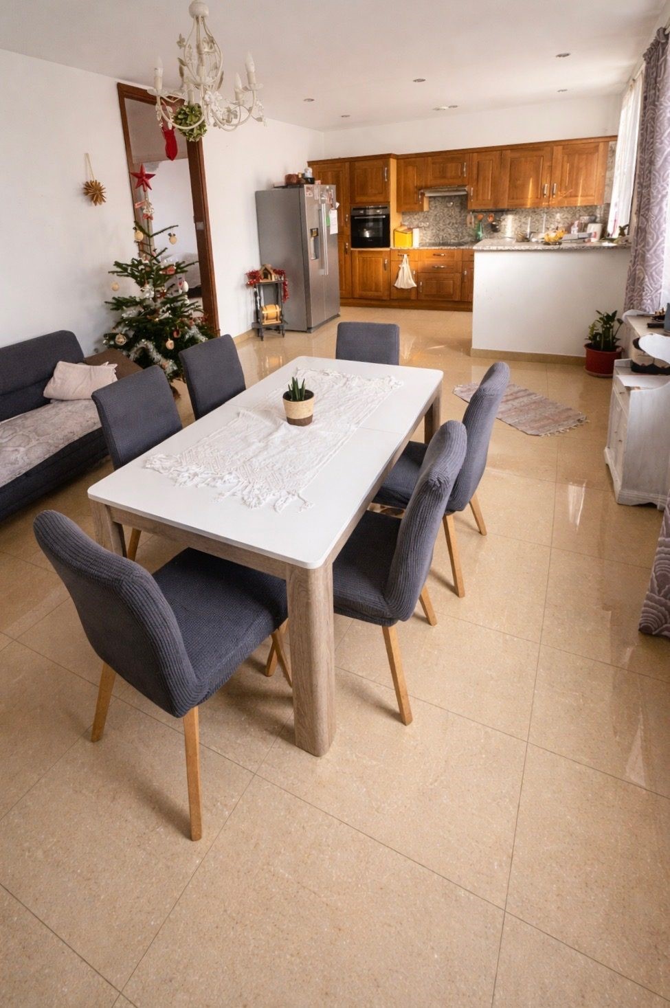 Vendita casa di 100 mq a SARTROUVILLE