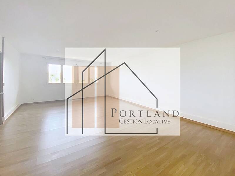 Affitto appartamento di 105 mq a NOISY LE GRAND