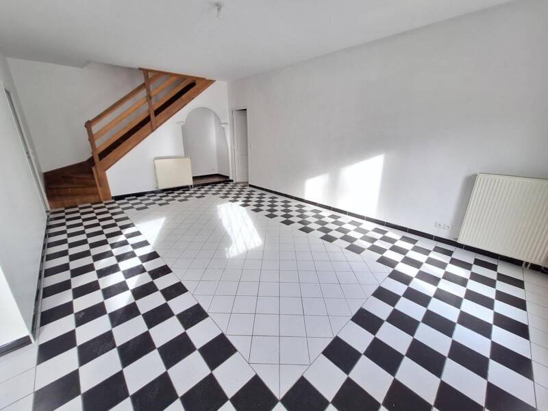 Affitto casa di 100 mq a NEUILLY SUR MARNE