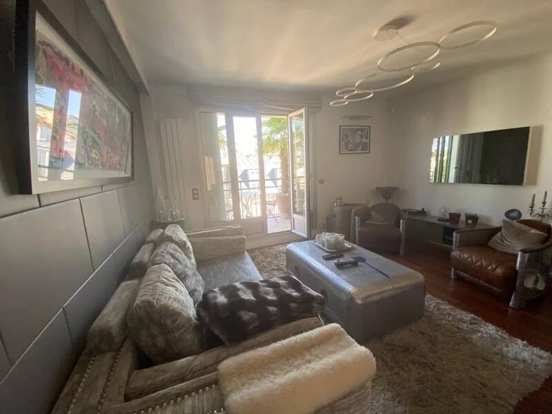 Appartamento in affitto di 72 mq a PARIGI 16