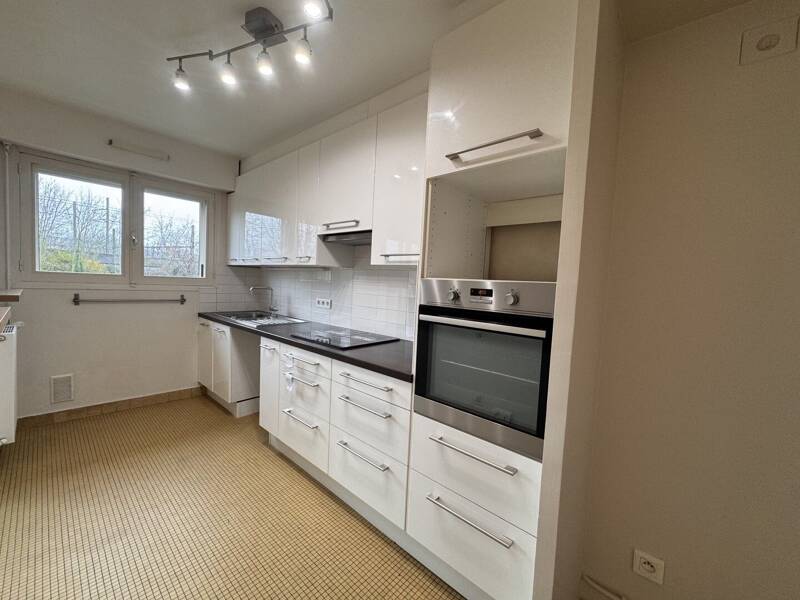 Affitto appartamento di 60 mq a VERSAILLES