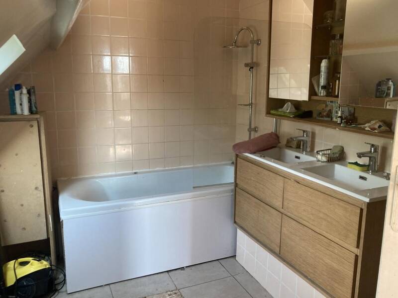 إيجار شقة بمساحة 14م² في سان نوم لا بريتيش