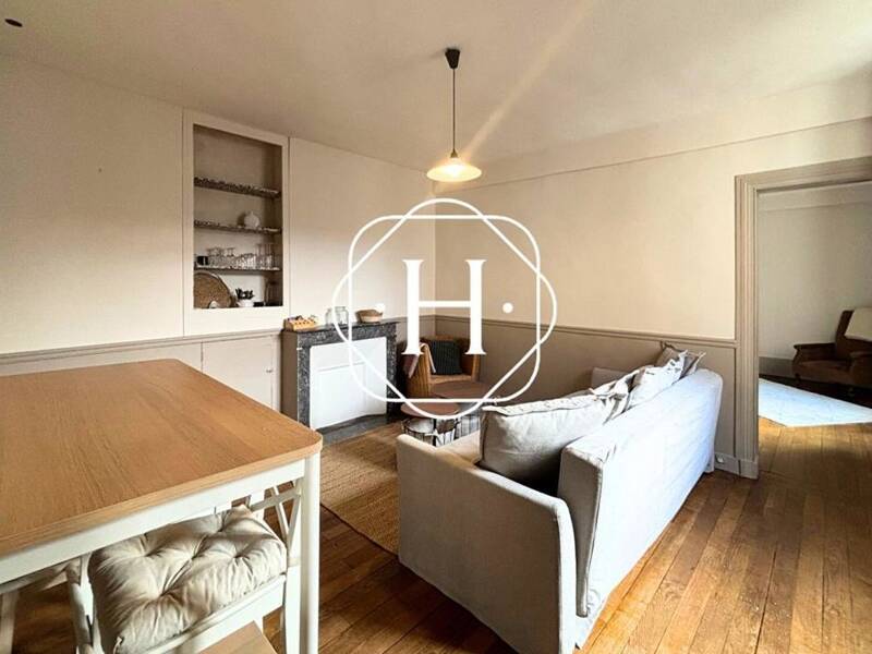 إيجار شقة بمساحة 40م² في فرساي