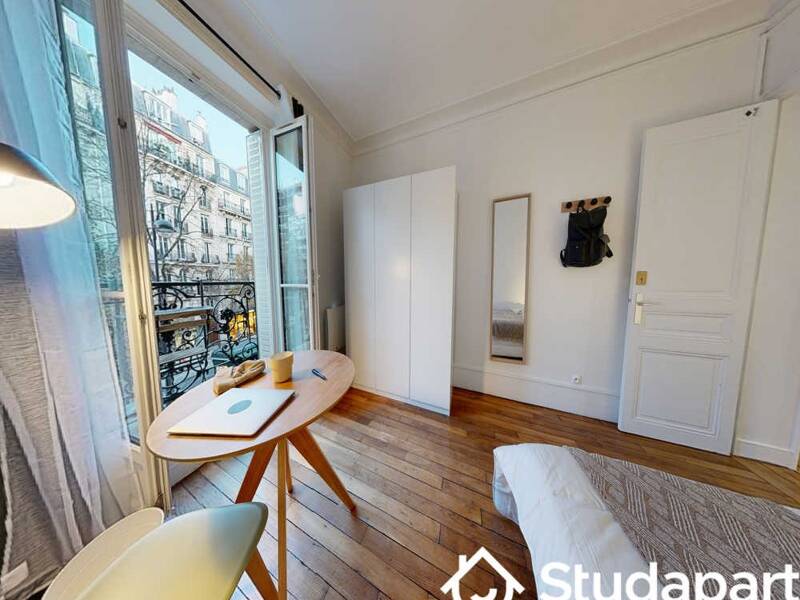 Location appartement de 50m2 à PARIS 18