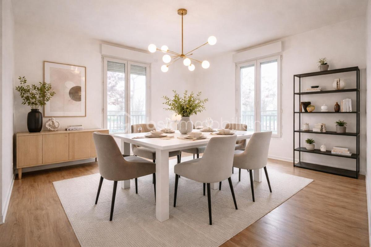 Scopri il gioiello di un moderno appartamento nel pieno centro urbano.