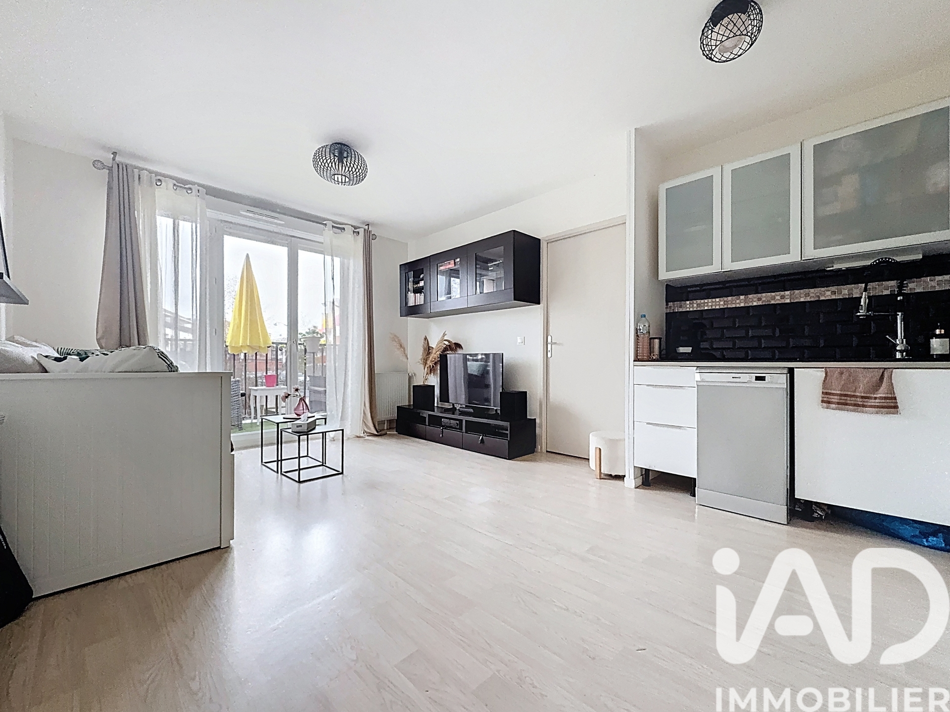 Vente appartement de 36m2 à CORBEIL ESSONNES