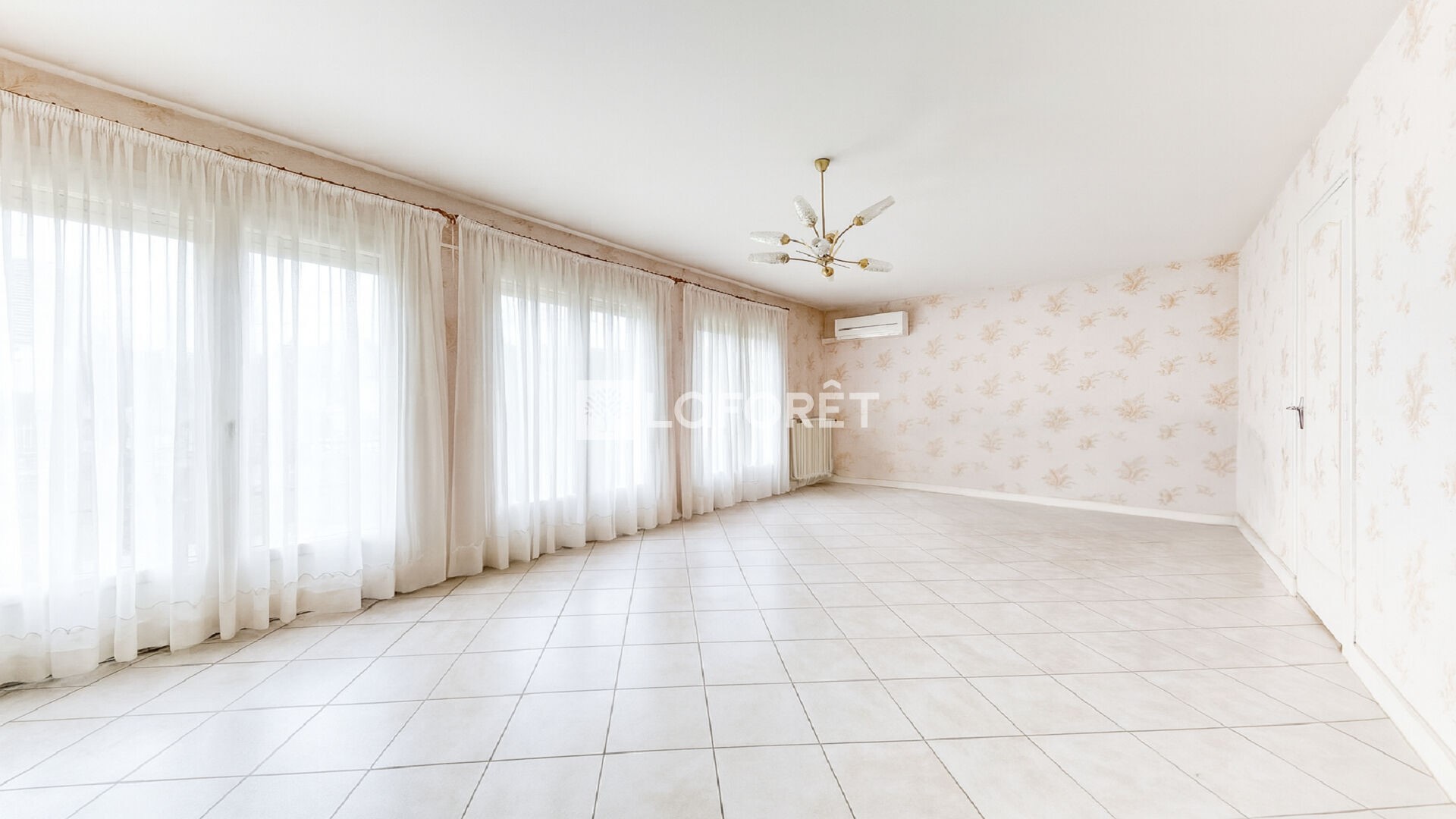 Vendita di una casa di 69 mq a PONTAULT COMBAULT