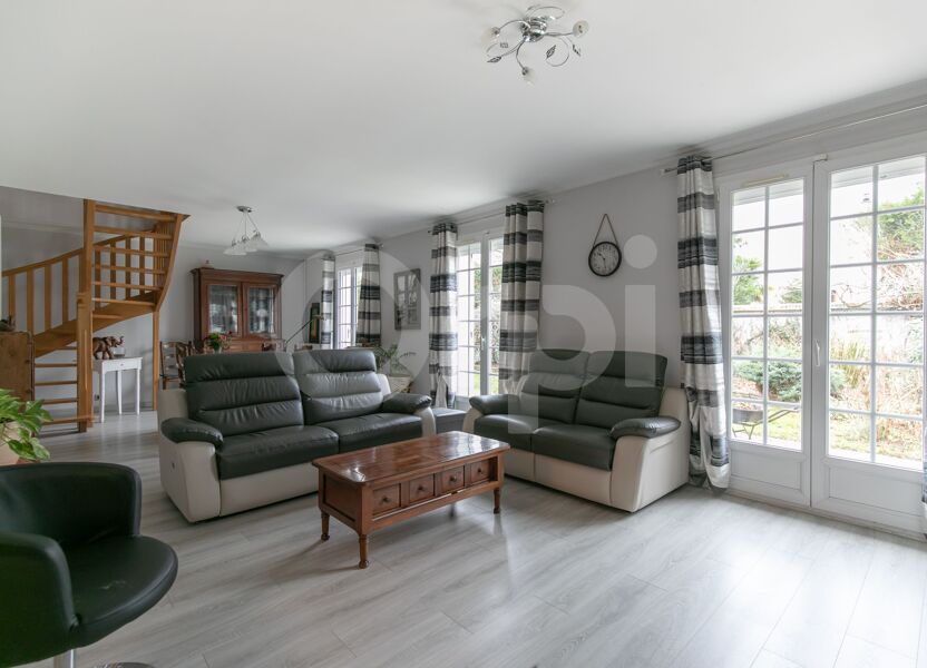 Casa a Pontault-Combault di 138 mq T-6 in vendita, 498.000 € | Orpi