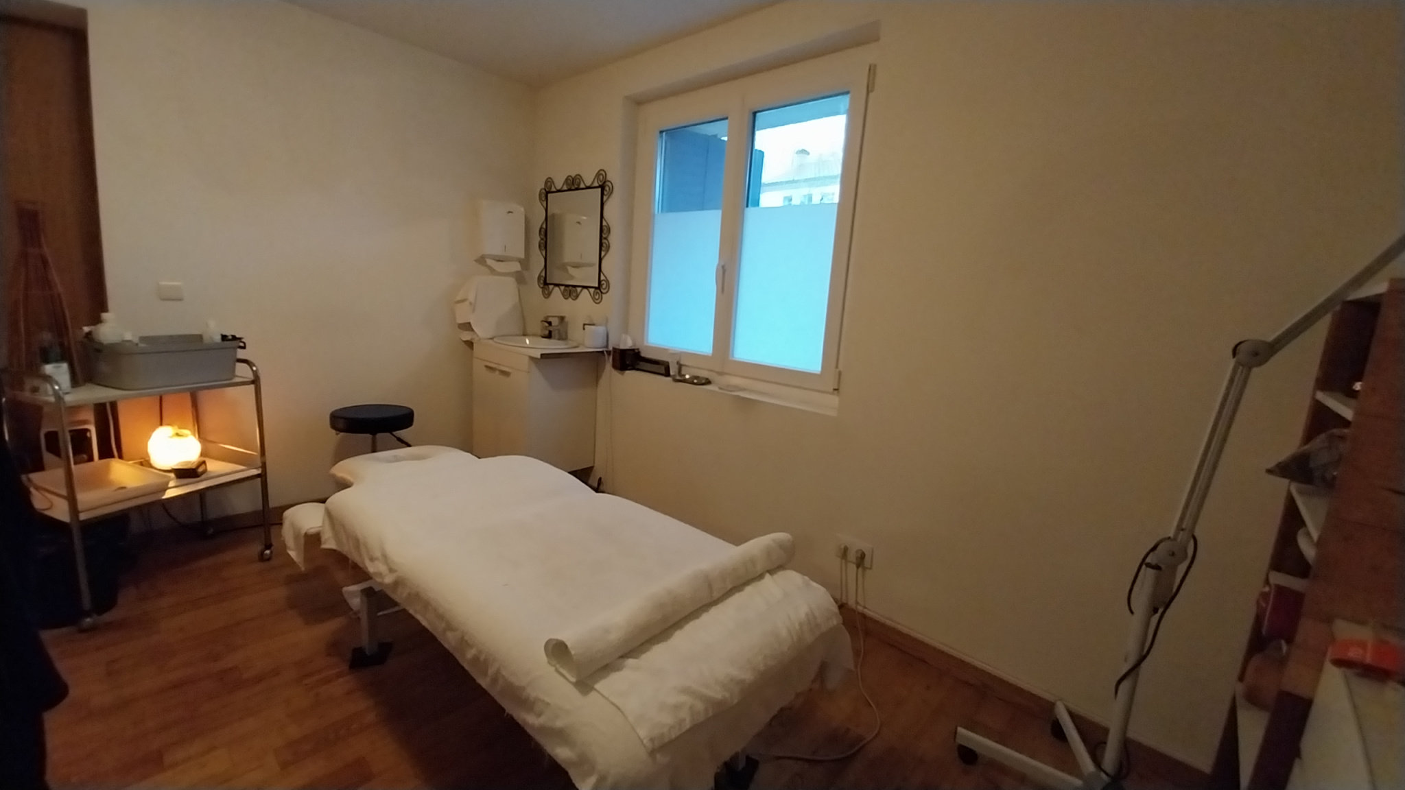 Maison d'habitation réaménagée en espace d'accueil professio