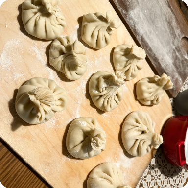 Homemade khinkali (Georgian national cuisine)