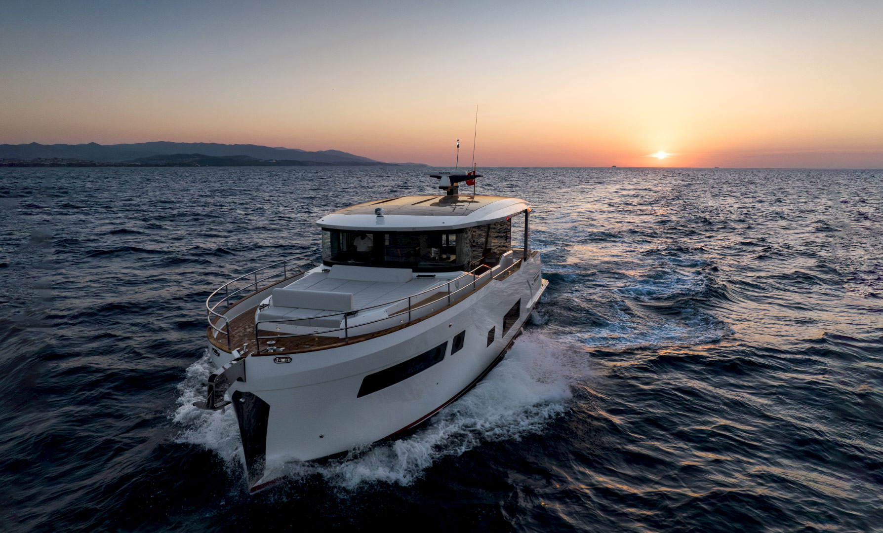 Sirena 48