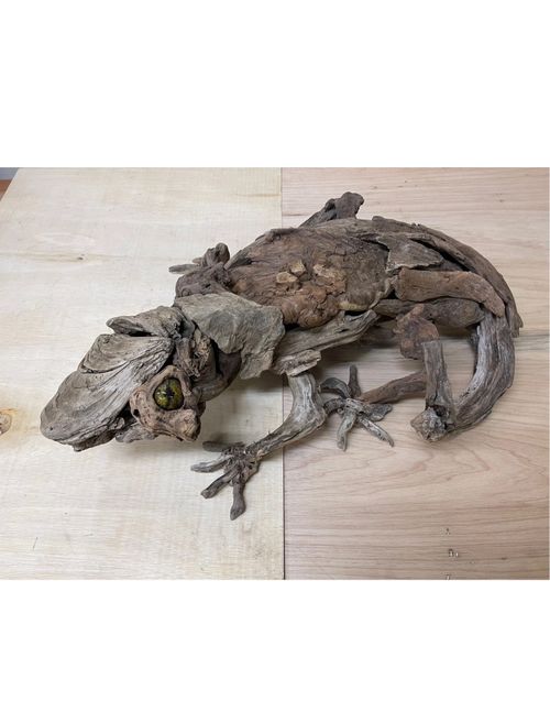 Girlfriend: $30,000 | L: 21.7 in W: 26.4 in H: 8.4 in