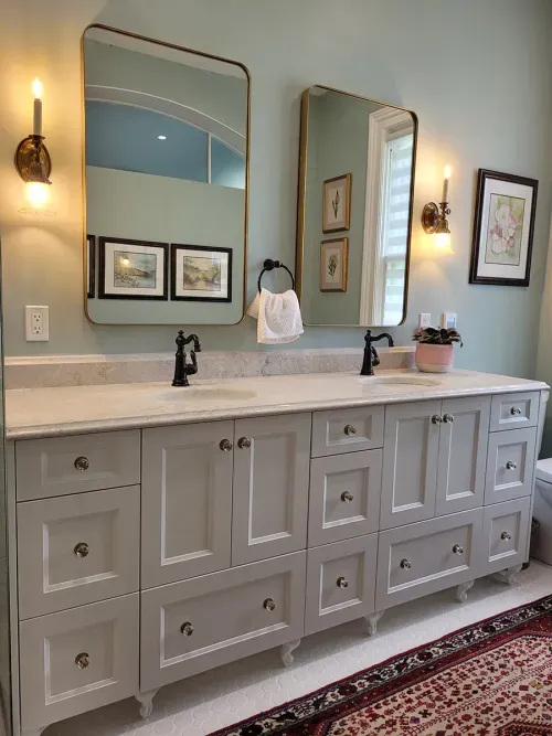Bathroom cabinetry