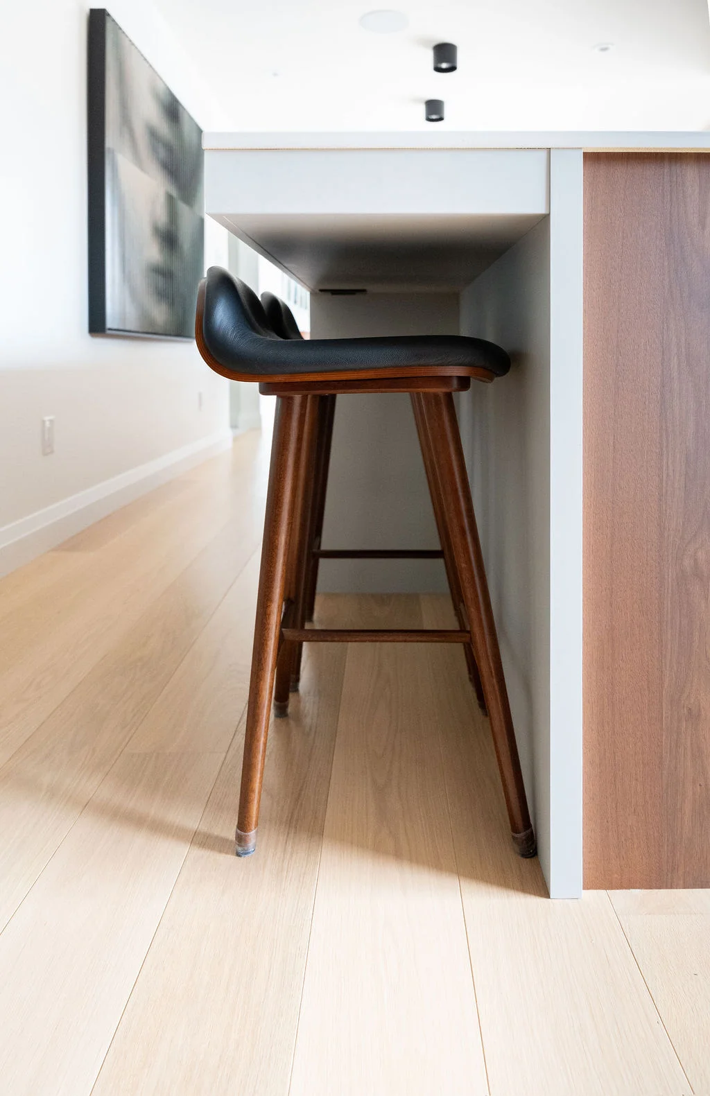 kitchen bar stool