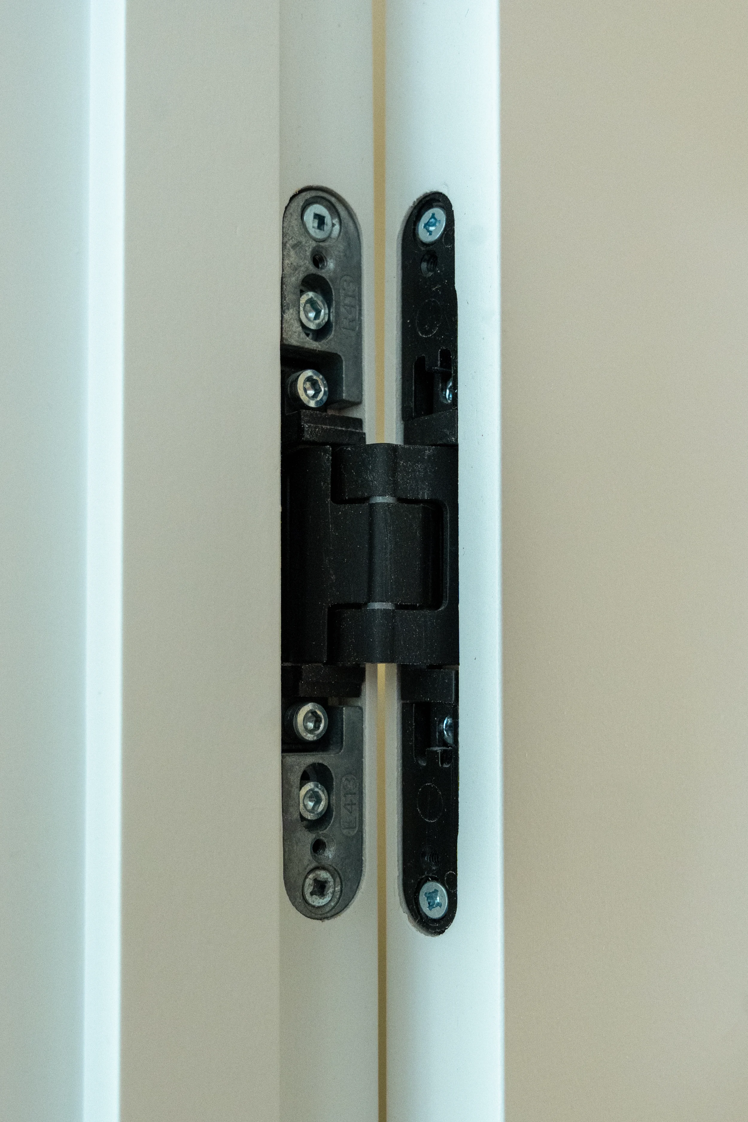 customized hinge