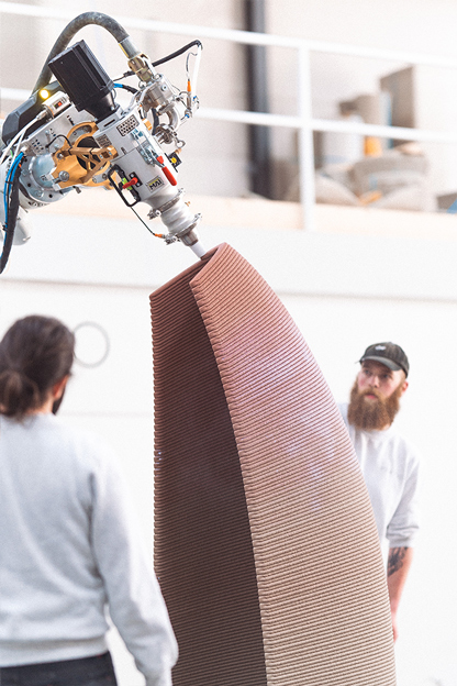 Robotic arm 3D printing innovative concrete design with layered texture