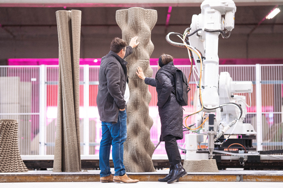 3D printing concrete project with robotic arm and textured column structures