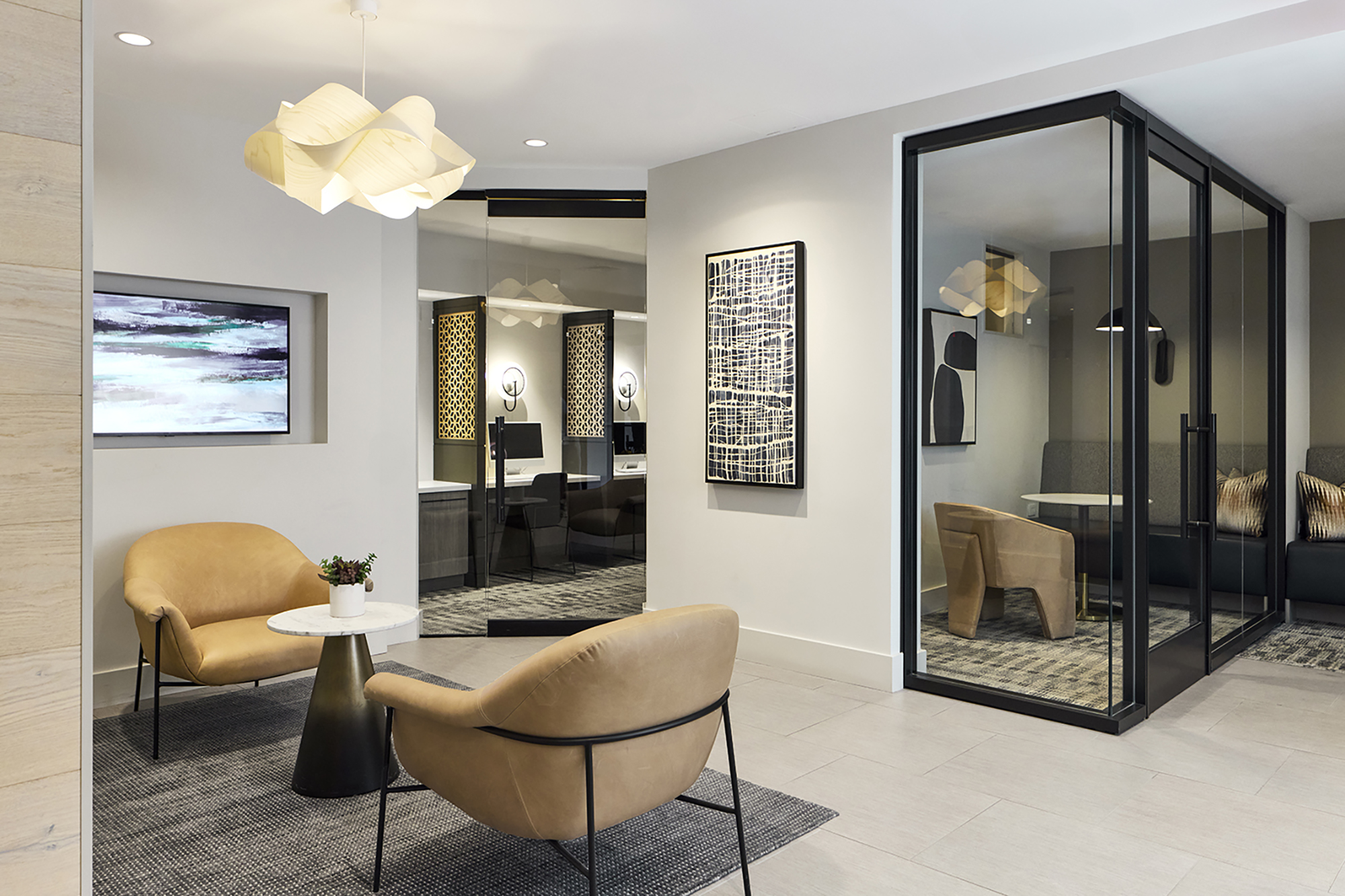 Madison at Ballston Station — interior view 5