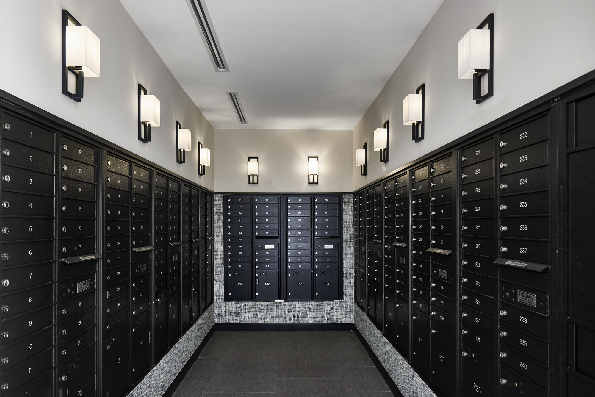 Madison at Ballston Station — interior view 14