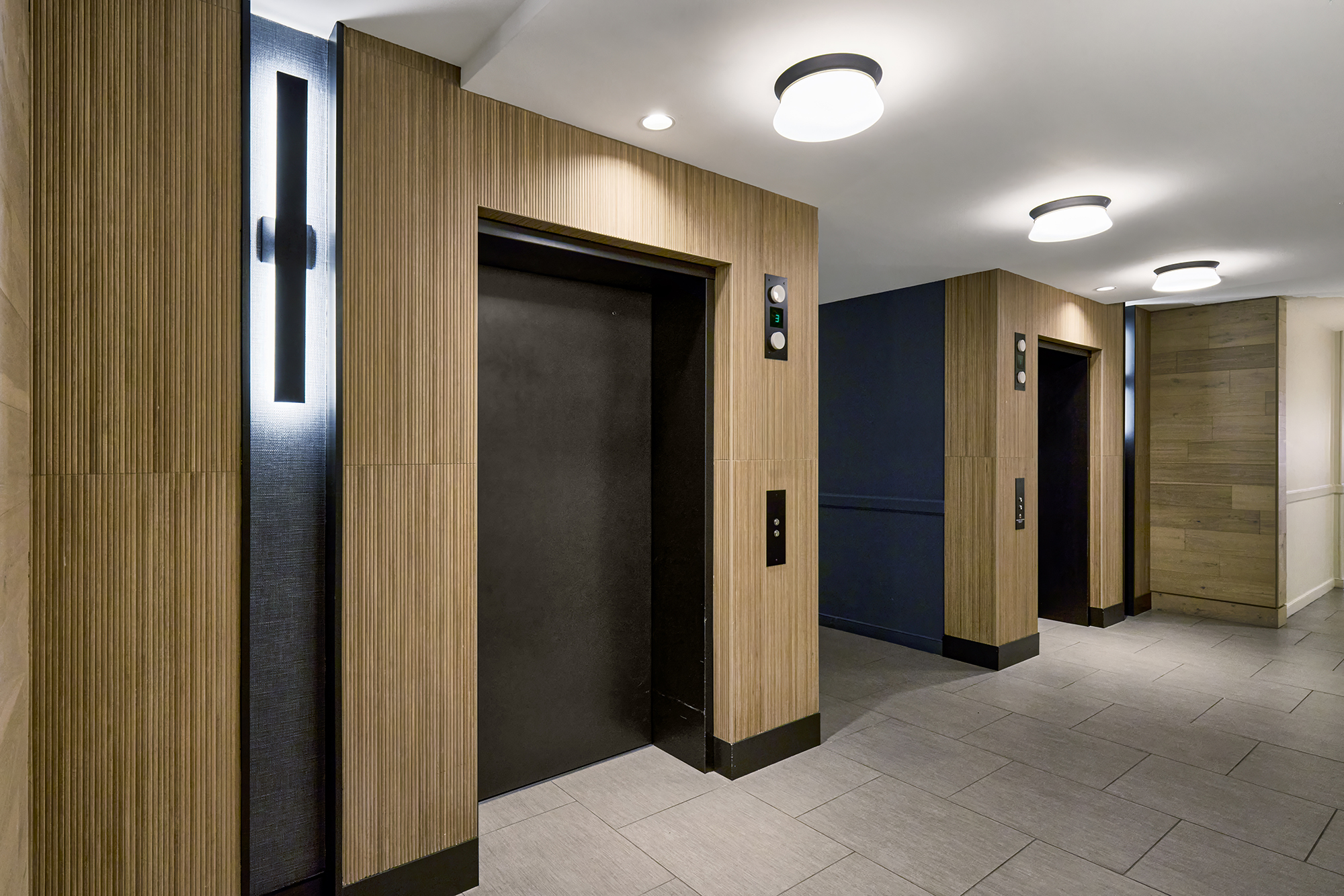 Madison at Ballston Station — interior view 13