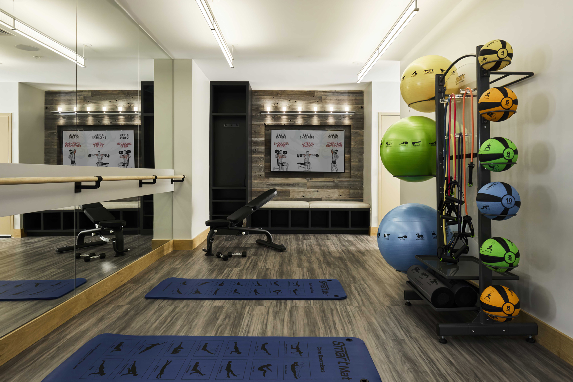 Belmont at One University — interior view 6