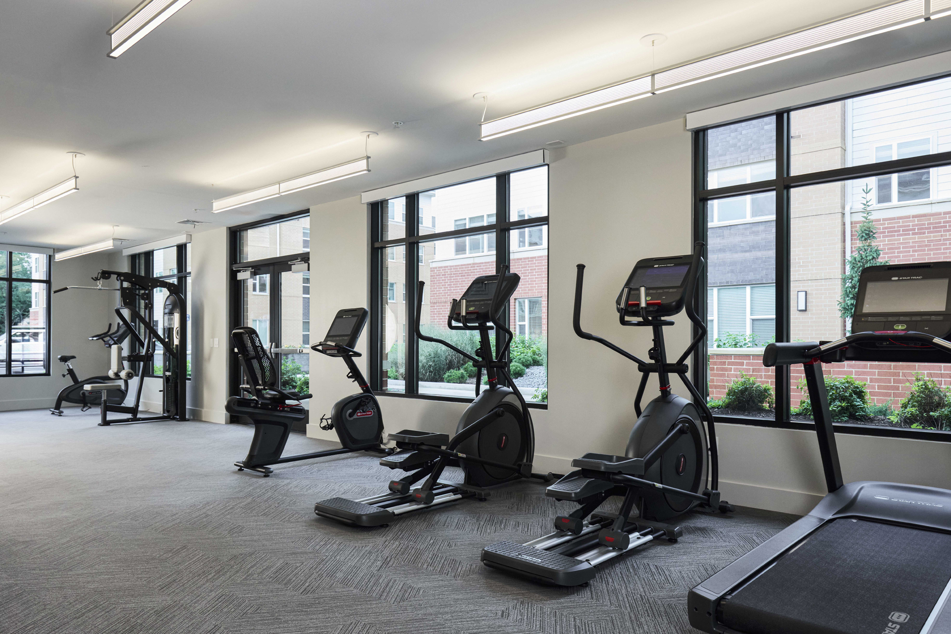 Belmont at One University — interior view 7