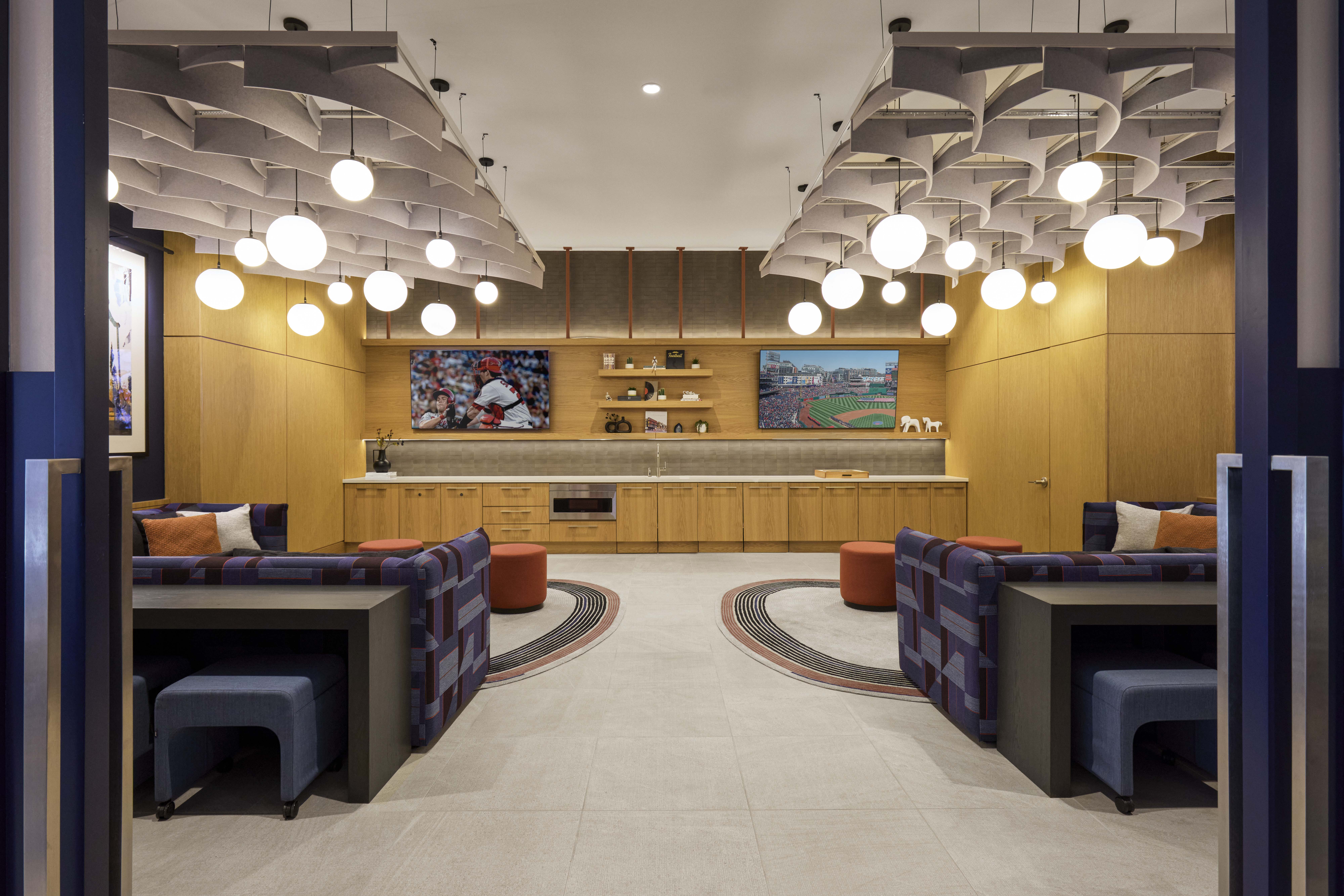 Raeburn at Oakville — interior view 10