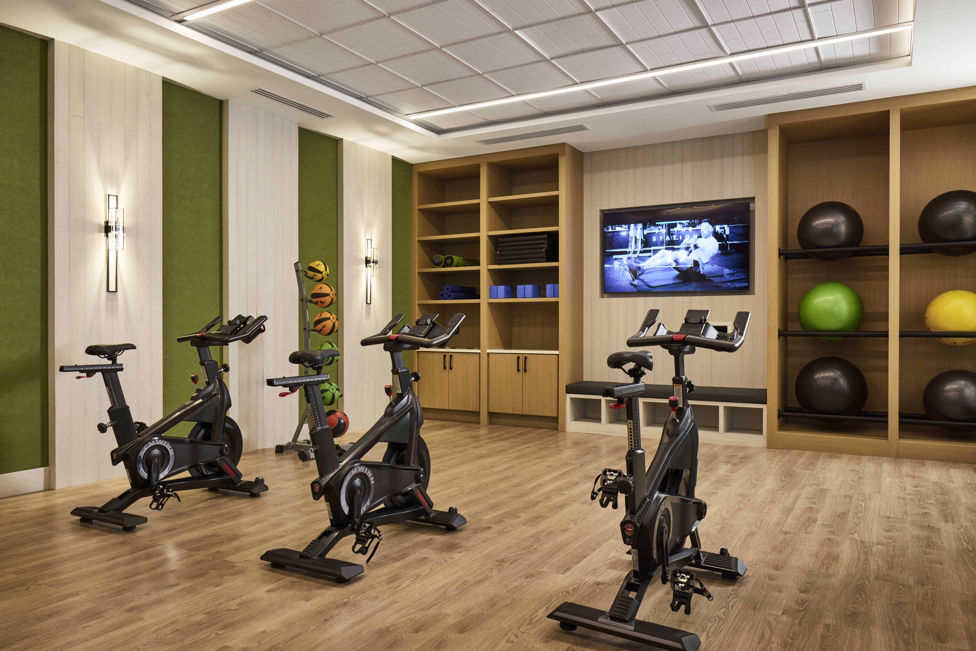 Meridian at Ballston Commons — interior view 10