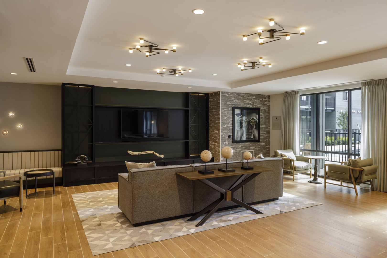 The Maximilian at Stonefield — interior view 16