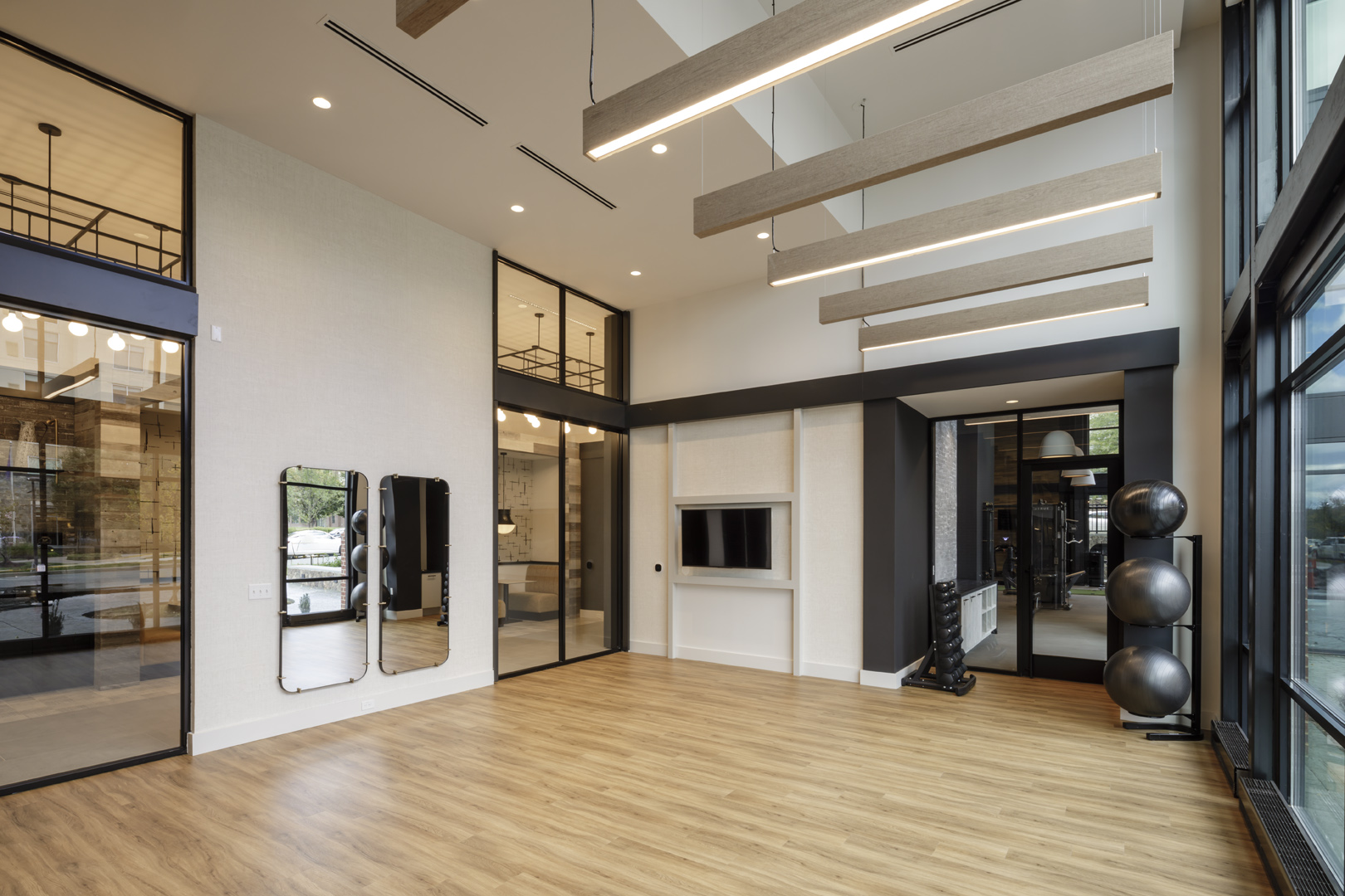 The Maximilian at Stonefield — interior view 11