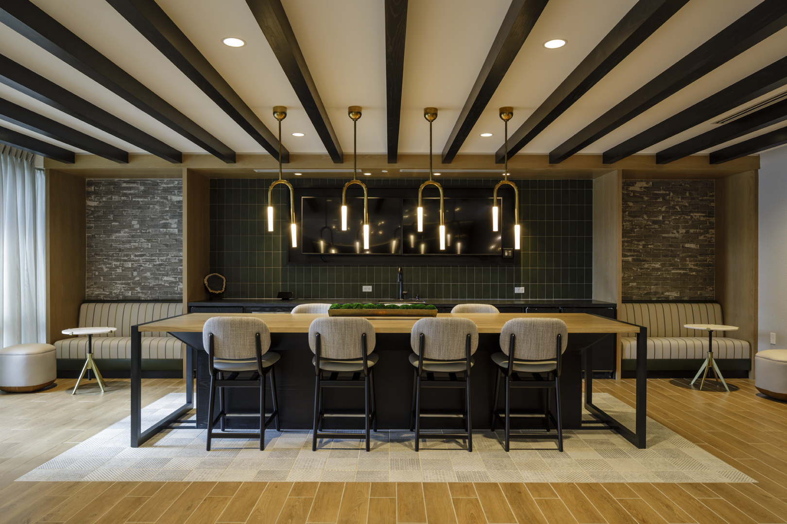 The Maximilian at Stonefield — interior view 15