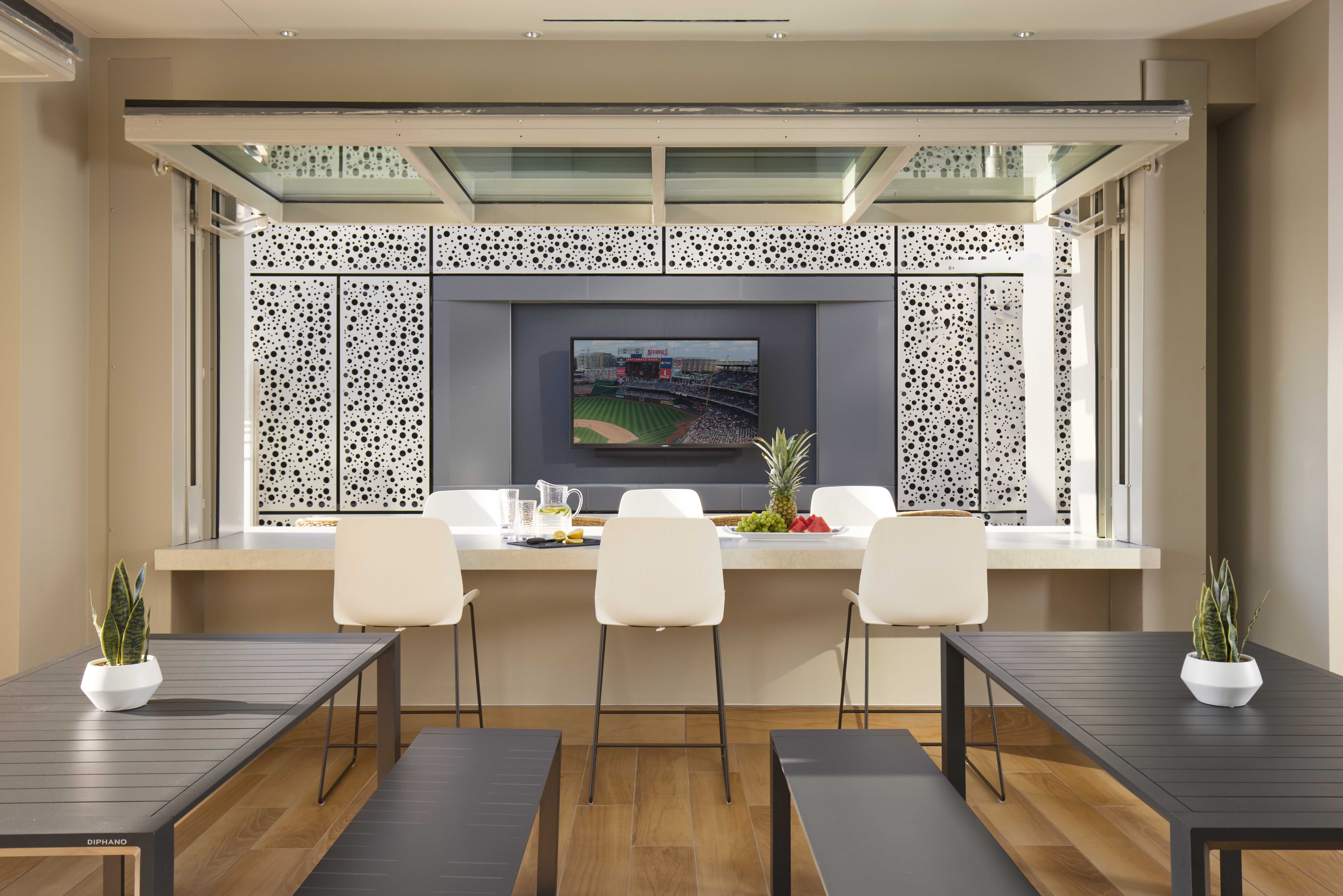 Meridian 2250 at Eisenhower — interior view 20