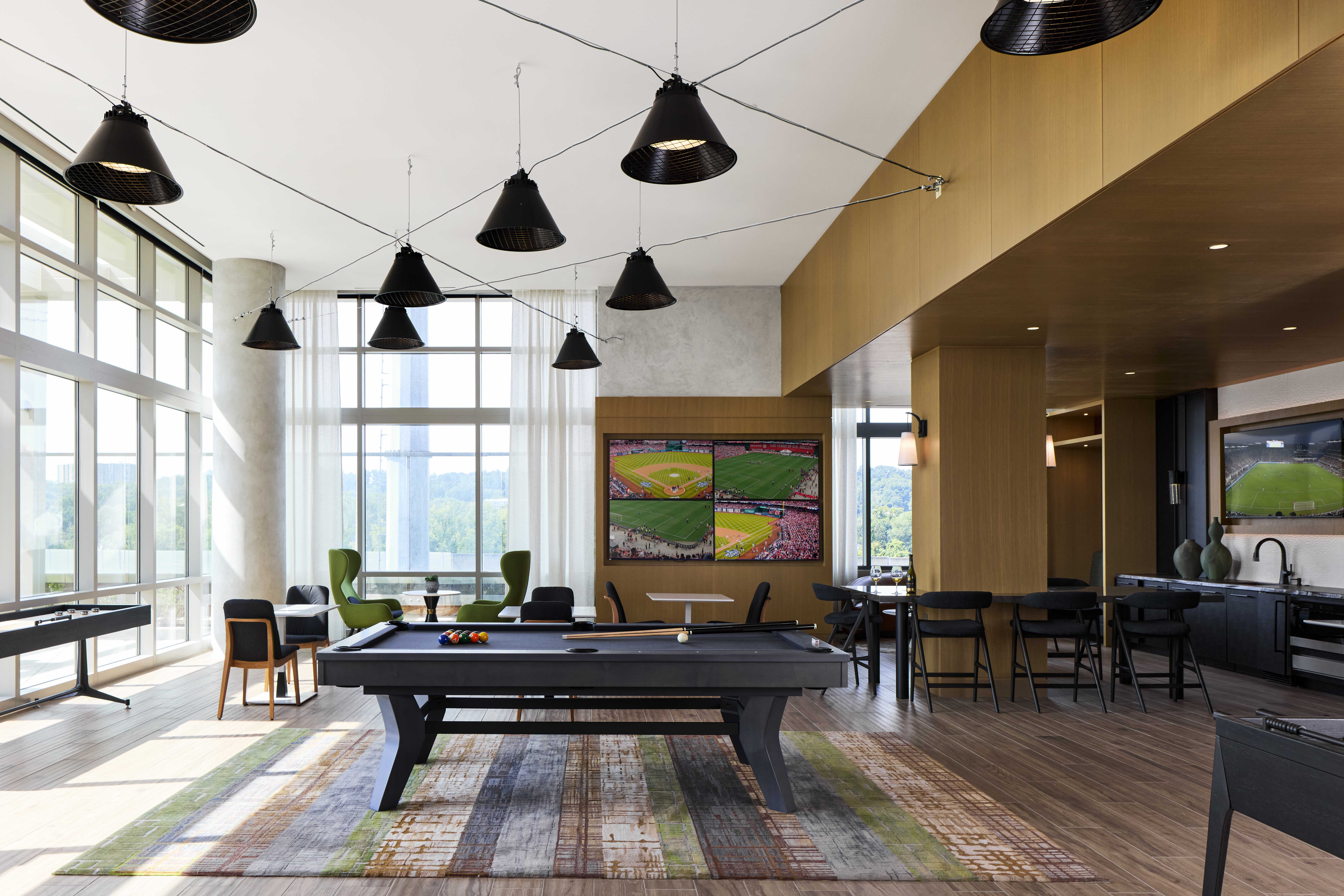 Meridian 2250 at Eisenhower — interior view 11
