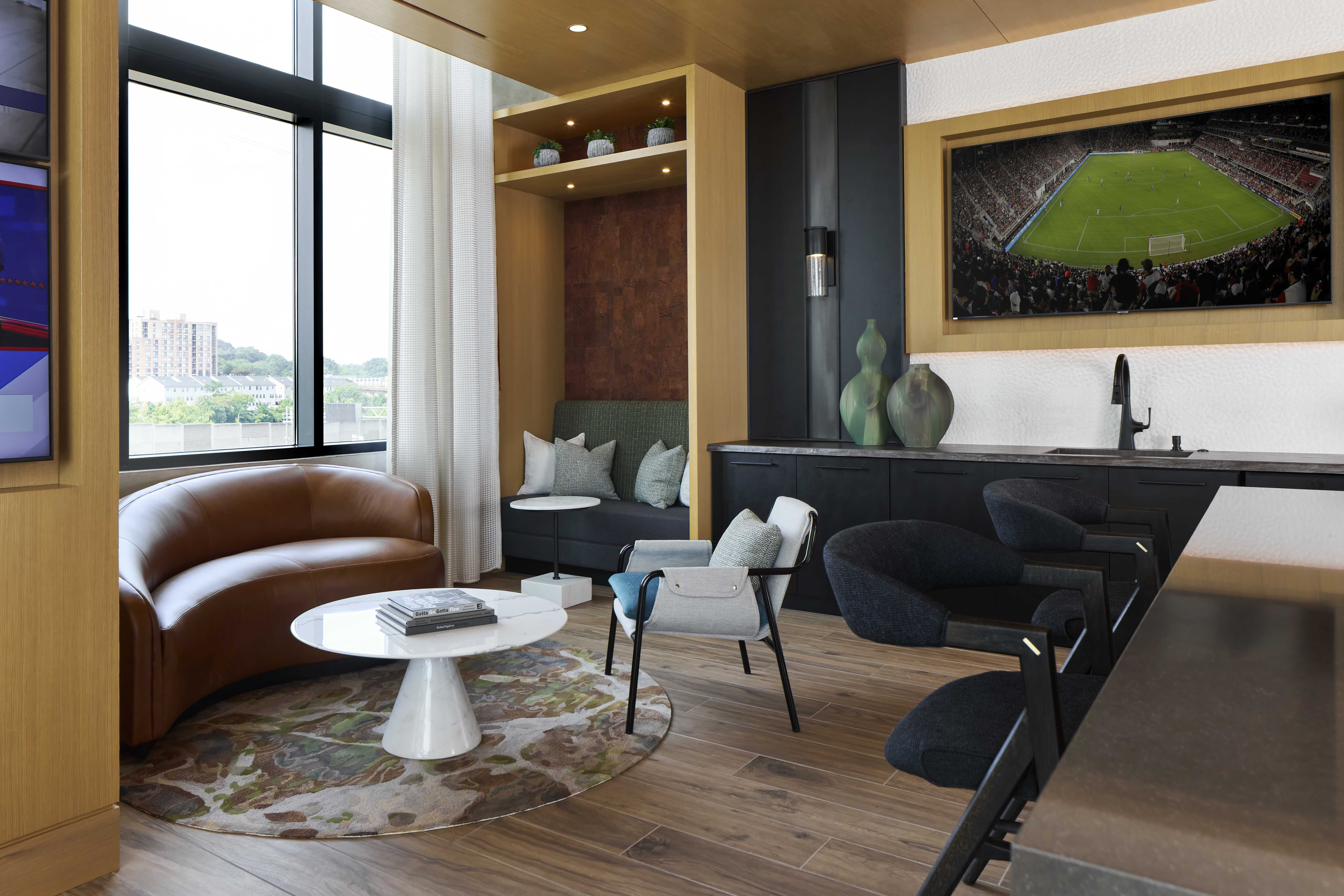 Meridian 2250 at Eisenhower — interior view 9