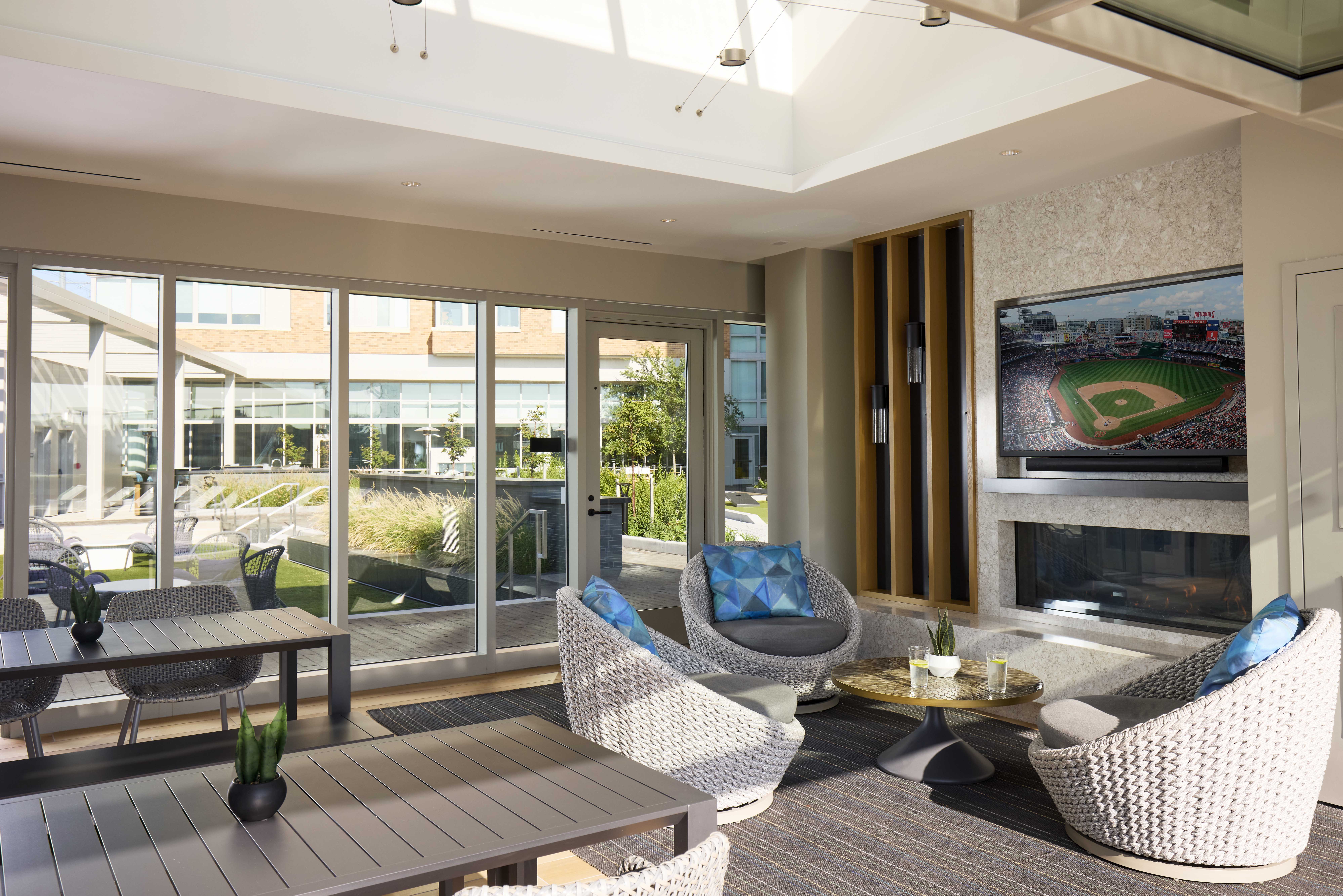 Meridian 2250 at Eisenhower — interior view 21