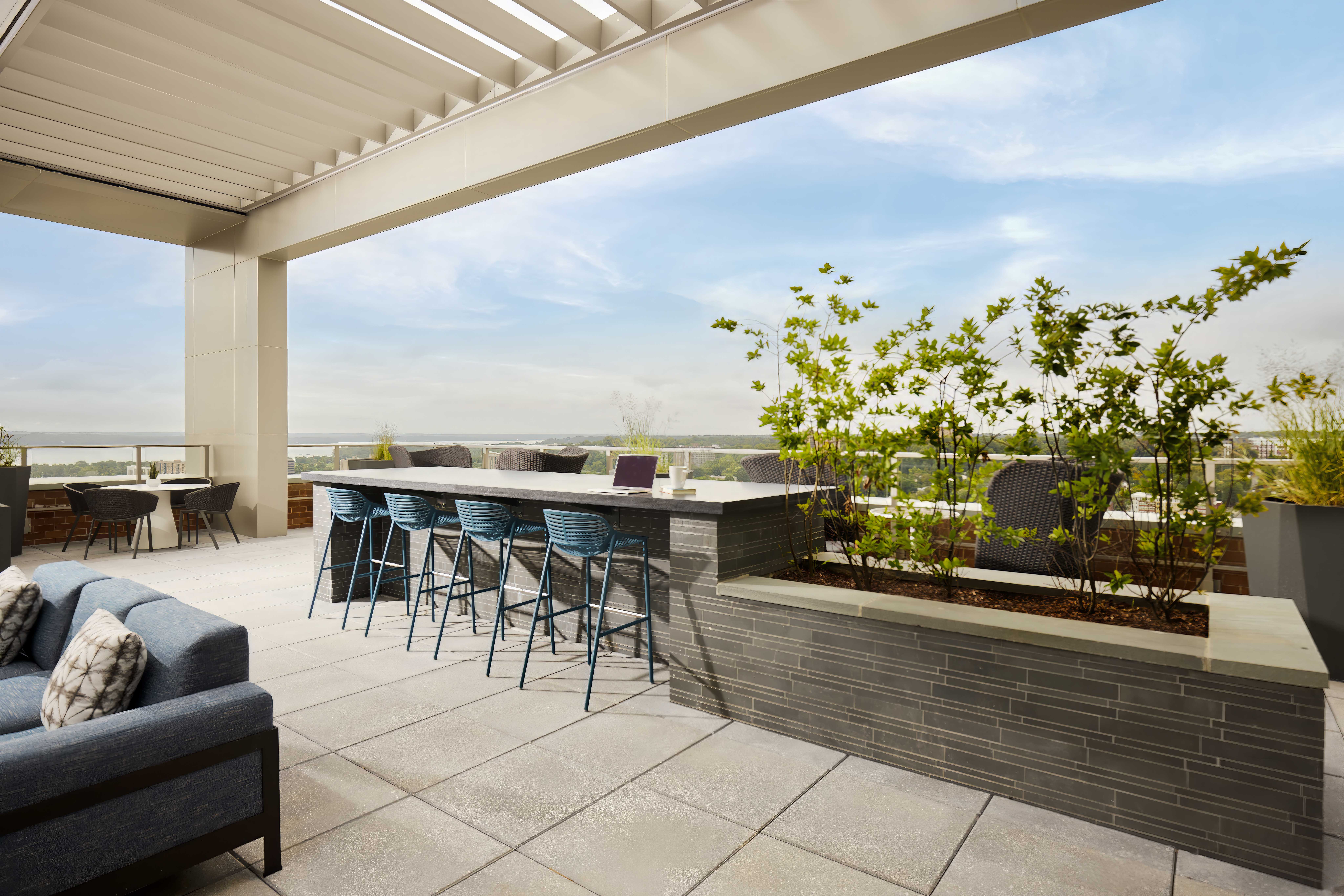 Meridian 2250 at Eisenhower — interior view 25