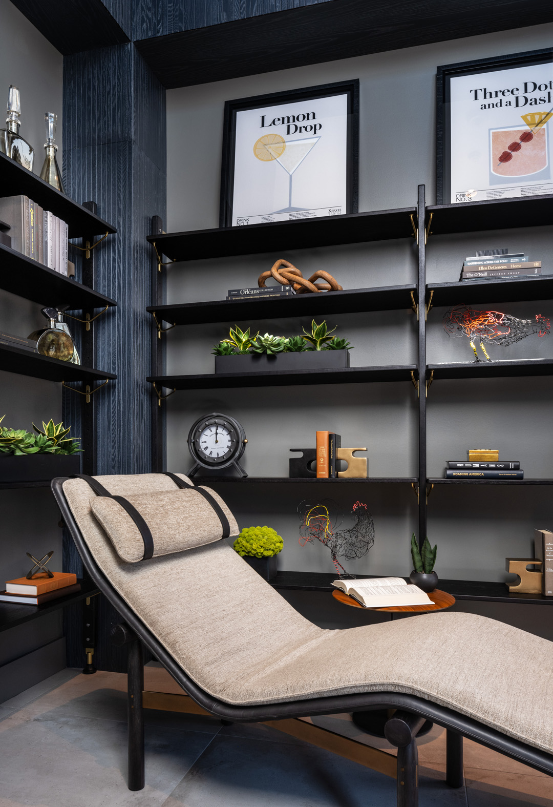 Elle — interior view 12