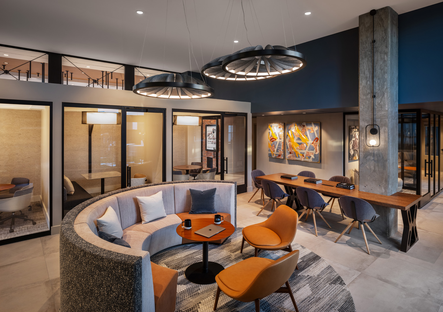 Elle — interior view 13