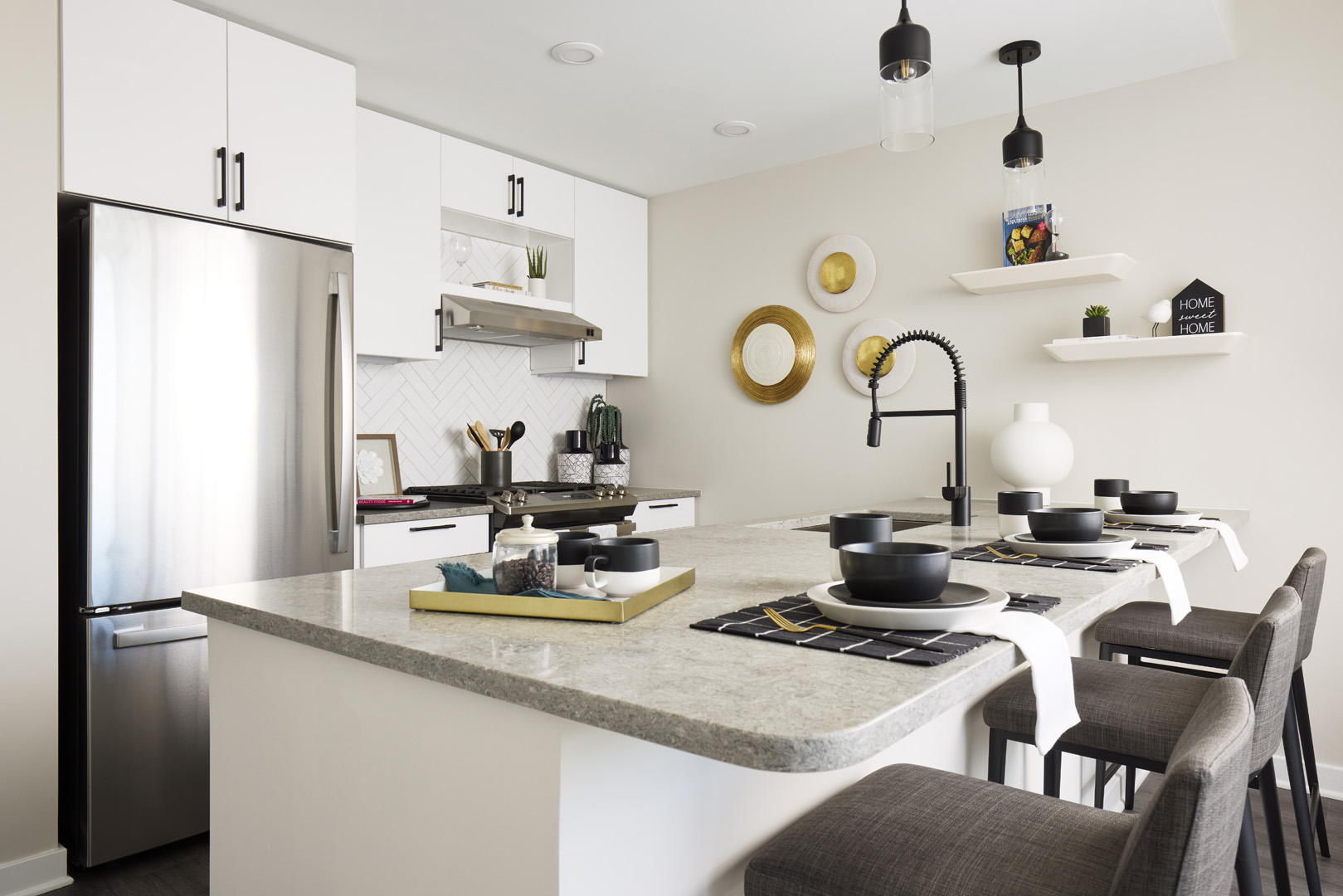 Carlyle Crossing: Easton Model Home — interior view 3