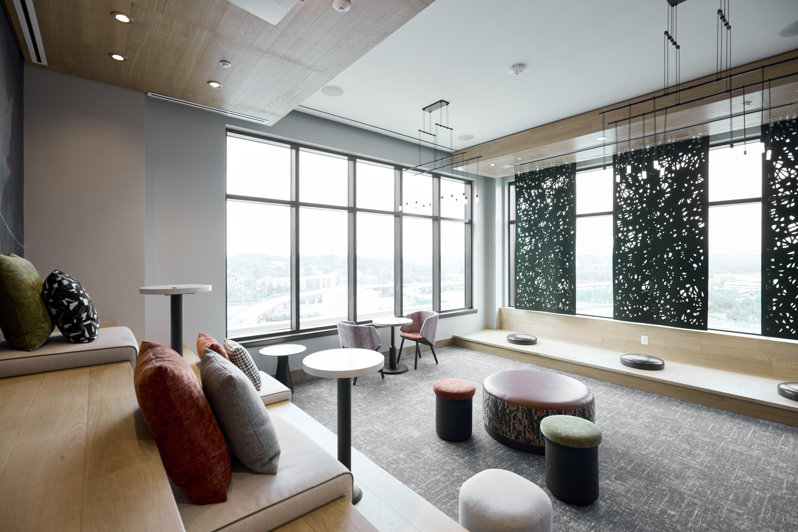 Carlyle Crossing: Reese Tower — interior view 13